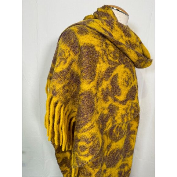 $985 NWT Burberry Mustard Floral Fringe Alpaca Wool Blend Large Shawl Scarf - Picture 5 of 16
